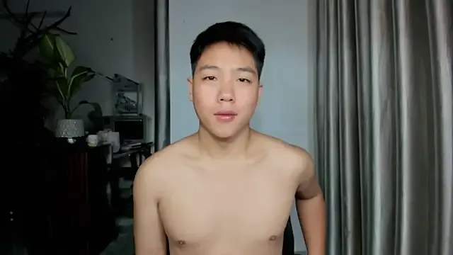 SilviaPastori – webcam model profile photo Image 6