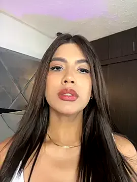 blondeangel_4u2 – webcam model profile photo Image 10