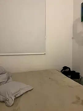 LoraDevine – webcam model profile photo Image 15