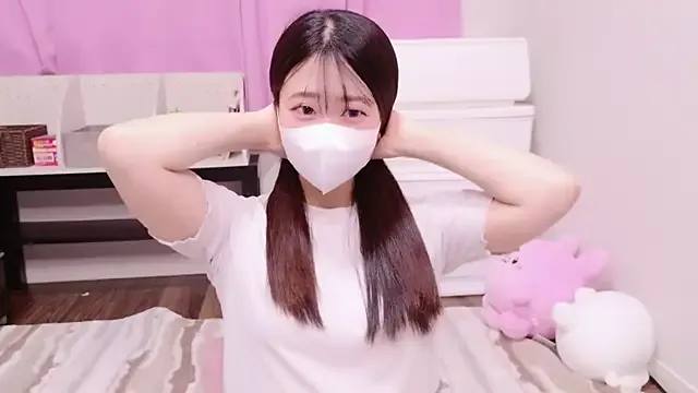 blondeambitionnn – webcam model profile photo Image 7