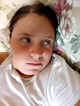 SusyBlair – webcam model profile photo Image 16