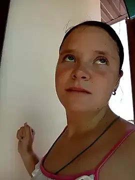 SusyBlair – webcam model profile photo Image 5