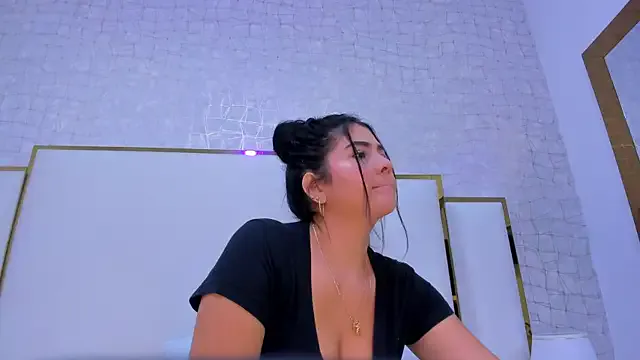 heanvenlyblonde – webcam model profile photo Image 10