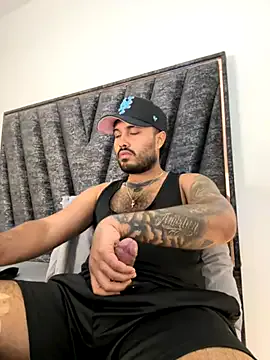 MartinaCroxx – webcam model profile photo Image 12