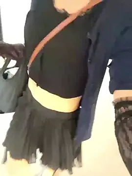 Scarlettsteelexo – webcam model profile photo Image 2