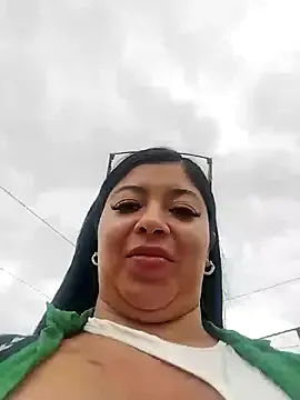 ChelseaBlondeUK – webcam model profile photo Image 19