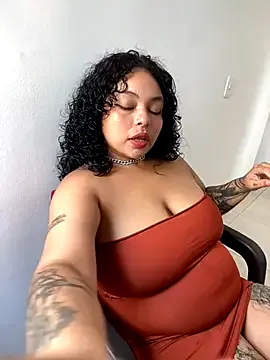 BlondeScarlettx – webcam model profile photo Image 15