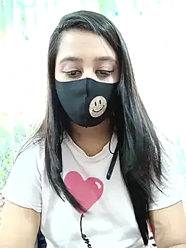 RedFlag4 – webcam model profile photo Image 13