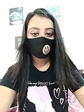 RedFlag4 – webcam model profile photo Image 15