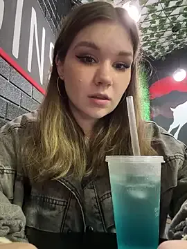 LizzieGreyX – webcam model profile photo Image 16