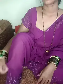 bunny_blonde – webcam model profile photo Image 13