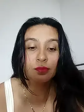 SusyBlair – webcam model profile photo Image 11