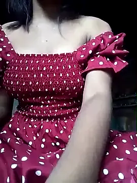 BlondeScarlettx – webcam model profile photo Image 5