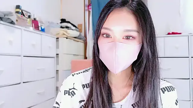 Nataly_Blonde – webcam model profile photo Image 5