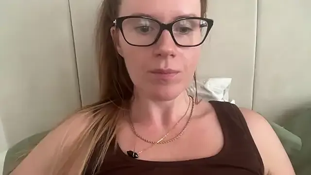 Loli_Belle – webcam model profile photo Image 6