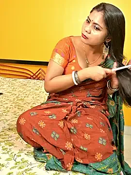 blondeangel_4u2 – webcam model profile photo Image 12