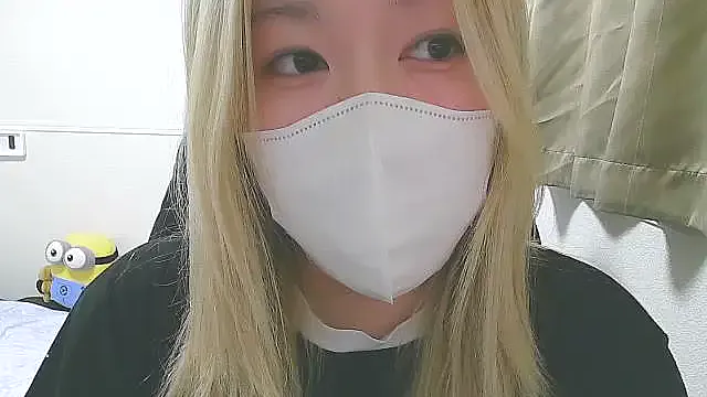 BlondeScarlettx – webcam model profile photo Image 16