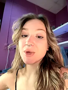 LizzieGreyX – webcam model profile photo Image 11