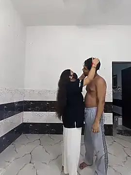 SofiaSins – webcam model profile photo Image 12