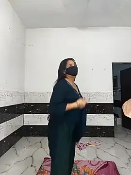 SofiaSins – webcam model profile photo Image 14