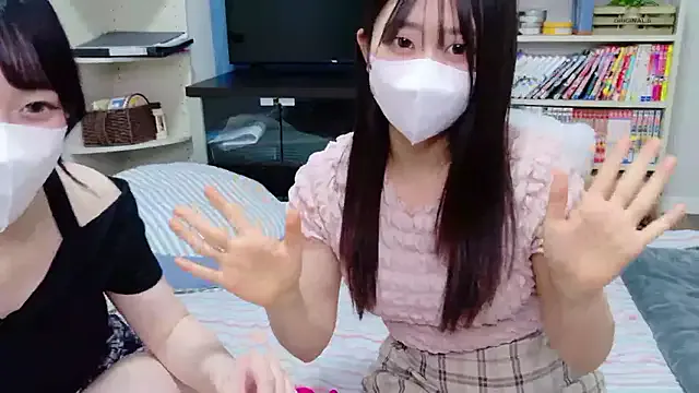 Lusty-Ladiiees – webcam model profile photo Image 6