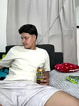 blondeambitionnn – webcam model profile photo Image 6