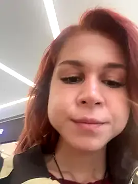 British_EmJess – webcam model profile photo Image 12