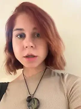 British_EmJess – webcam model profile photo Image 8