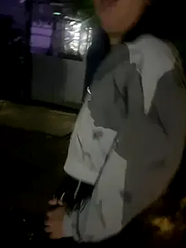 BlondeScarlettx – webcam model profile photo Image 4