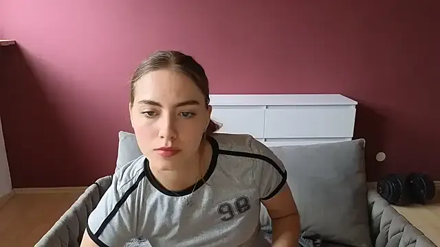 FapFapFap123 – webcam model profile photo Image 16