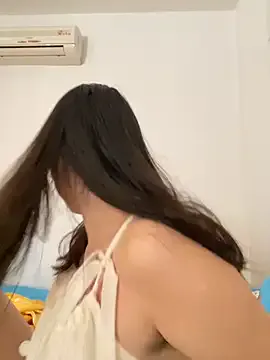 Monkey104 – webcam model profile photo Image 4