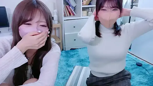 LoraDevine – webcam model profile photo Image 18