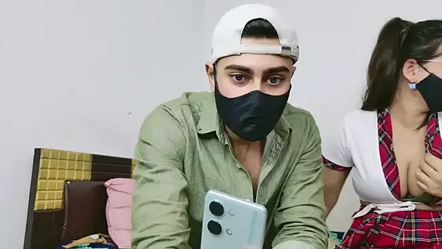 SofiaSins – webcam model profile photo Image 17