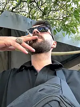 1pushman – webcam model profile photo Image 18