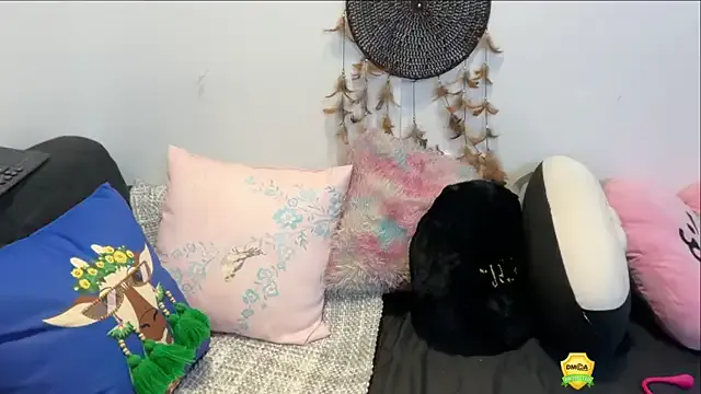 VirginiaSlims00 – webcam model profile photo Image 7