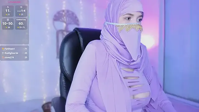 Silviyaa – webcam model profile photo Image 12