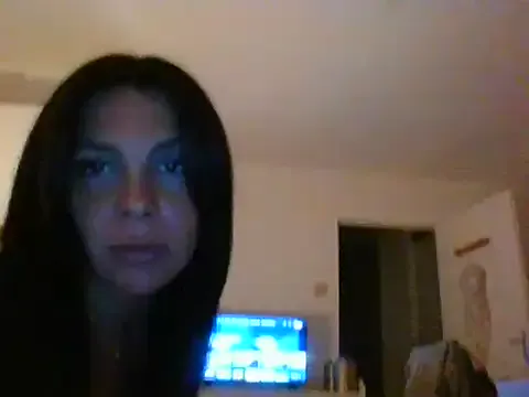 BlondeHott – webcam model profile photo Image 4