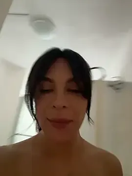 BlondeHott – webcam model profile photo Image 9