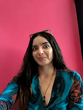 SusyBlair – webcam model profile photo Image 16