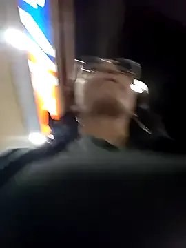 kissmabont – webcam model profile photo Image 13