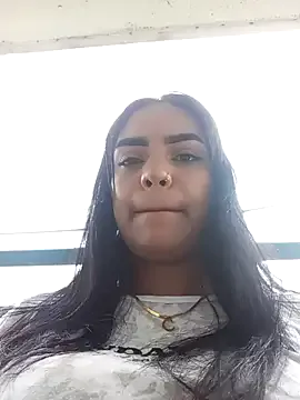 kissmabont – webcam model profile photo Image 15