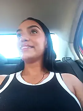 kissmabont – webcam model profile photo Image 3