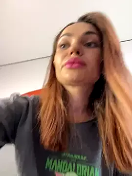 SusyBlair – webcam model profile photo Image 7