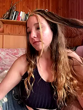 SashaVaughn – webcam model profile photo Image 14