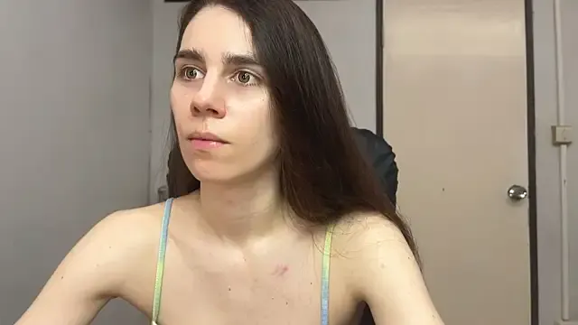 BellaBelll – webcam model profile photo Image 14