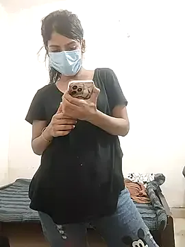 BlondeScarlettx – webcam model profile photo Image 8