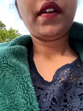 Olvia7985 – webcam model profile photo Image 13