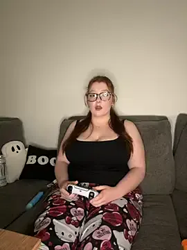 SusyBlair – webcam model profile photo Image 4