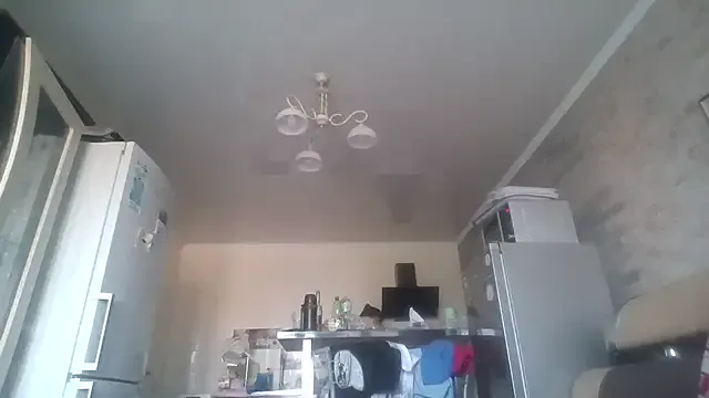 British_EmJess – webcam model profile photo Image 4