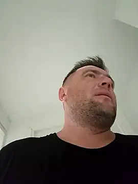 SelennaMoon – webcam model profile photo Image 8